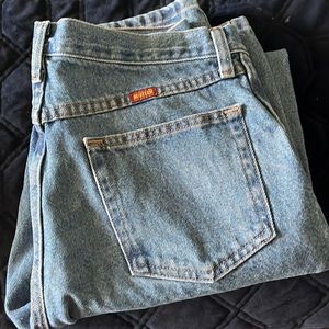 Men’s Rustler jeans. Size 30x30. Only worn a couple of times.